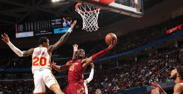  米切尔40分骑士射落老鹰巢穴  