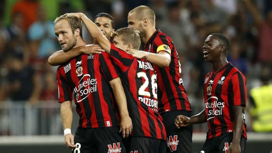  法甲黑马布雷斯特客场逼平摩纳哥  